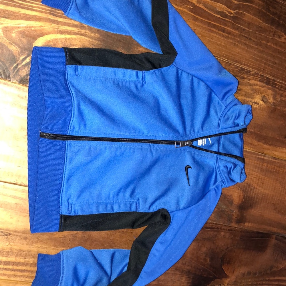 Nike toddler jackets 2t